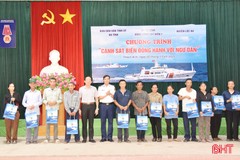 Bộ Tư lệnh Vùng Cảnh sát biển 1 đồng hành cùng ngư dân Lộc Hà
