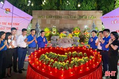 Thiêng liêng lễ thắp nến tri ân cố Tổng Bí thư Trần Phú 