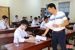 Gần 17.000 thí sinh Hà Tĩnh làm bài thi tổ hợp Khoa học tự nhiên và Khoa học xã hội