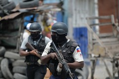 Haiti: Nhà tù bị các nhóm vũ trang tấn công, nhiều tù nhân trốn thoát