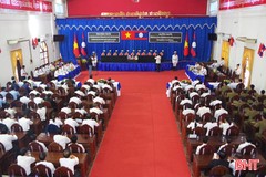 Trang trọng lễ tưởng niệm các liệt sĩ quân tình nguyện Việt Nam hy sinh tại Bolikhămxay