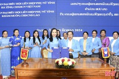 Thắt chặt tình hữu nghị hợp tác giữa 2 tổ chức hội phụ nữ Hà Tĩnh - Khăm Muồn