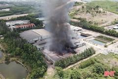 Cháy lớn tại một nhà máy xử lý rác thải ở huyện Kỳ Anh