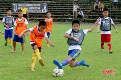 Hà Tĩnh nỗ lực gieo mầm tài năng từ bóng đá học đường