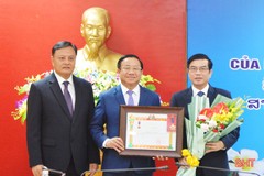 Hà Tĩnh đón nhận Huân chương Lao động hạng I của nước CHDCND Lào