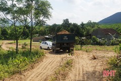 Liên tiếp phát hiện, bắt giữ 3 vụ khai thác đất trái phép ở Hà Tĩnh