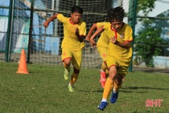 U13 Hồng Lĩnh Hà Tĩnh tập nhẹ trước trận chung kết gặp Sông Lam Nghệ An