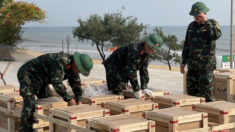 120 giàn pháo hoa sẵn sàng phục vụ khai trương du lịch biển Hà Tĩnh
