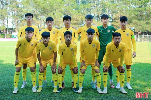 Hồng Lĩnh Hà Tĩnh khởi đầu ấn tượng tại vòng loại U17 quốc gia