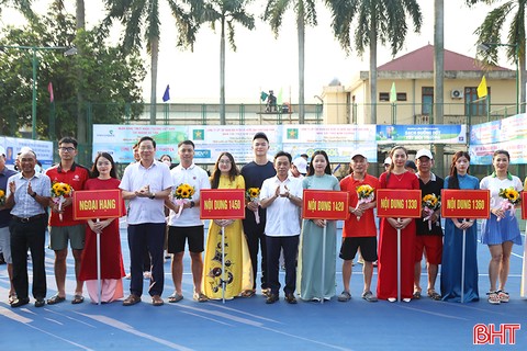 Khai mạc Giải Quần vợt Cúp Truyền hình Hà Tĩnh 