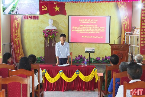 Đảng viên chi bộ Phú Minh học Bác để nâng cao hiệu quả xây dựng nông thôn mới