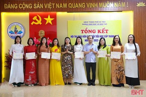 TP Hà Tĩnh vinh danh 77 giáo viên dạy giỏi bậc tiểu học