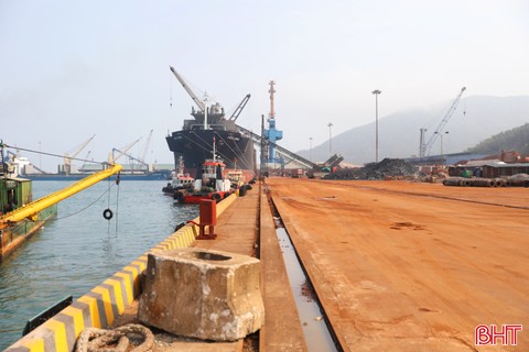 Cầu cảng số 3 Vũng Áng sẽ khai thác thương mại vào cuối năm 2024