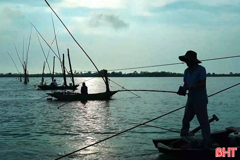 Trải nghiệm câu cá vược trên sông Lam