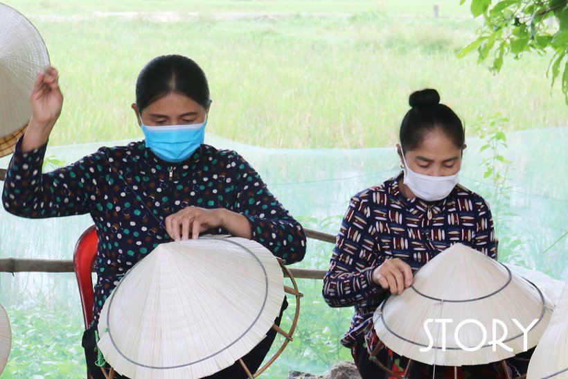 Rời Thủ đô về làng quê Hà Tĩnh làm cô giáo dạy vẽ