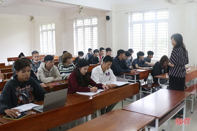 Nghiên cứu về động cơ học tập của sinh viên tại các trường đại học Việt Nam  - Tạp chí Tài chính