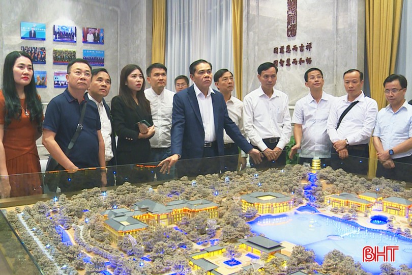 Chủ tịch Võ Trọng Hải thăm trụ sở Tập đoàn Xây dựng Thái Bình Dương00000000.jpg